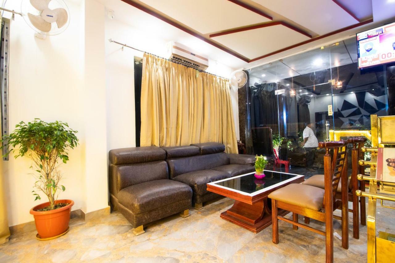Oyo 48380 Hotel Satkar - Varanasi, Varanasi