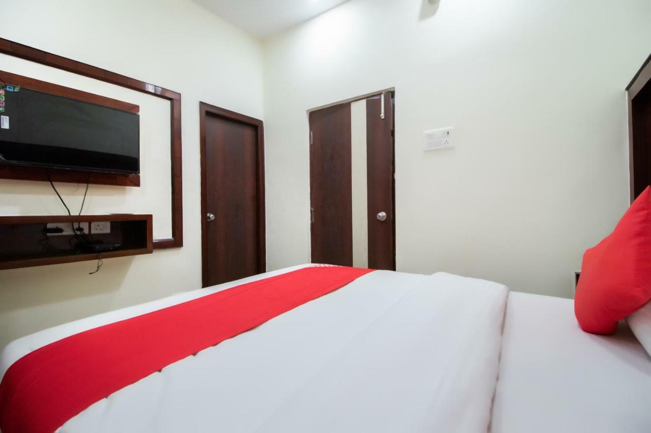 Oyo 48380 Hotel Satkar - Varanasi — Photos 2