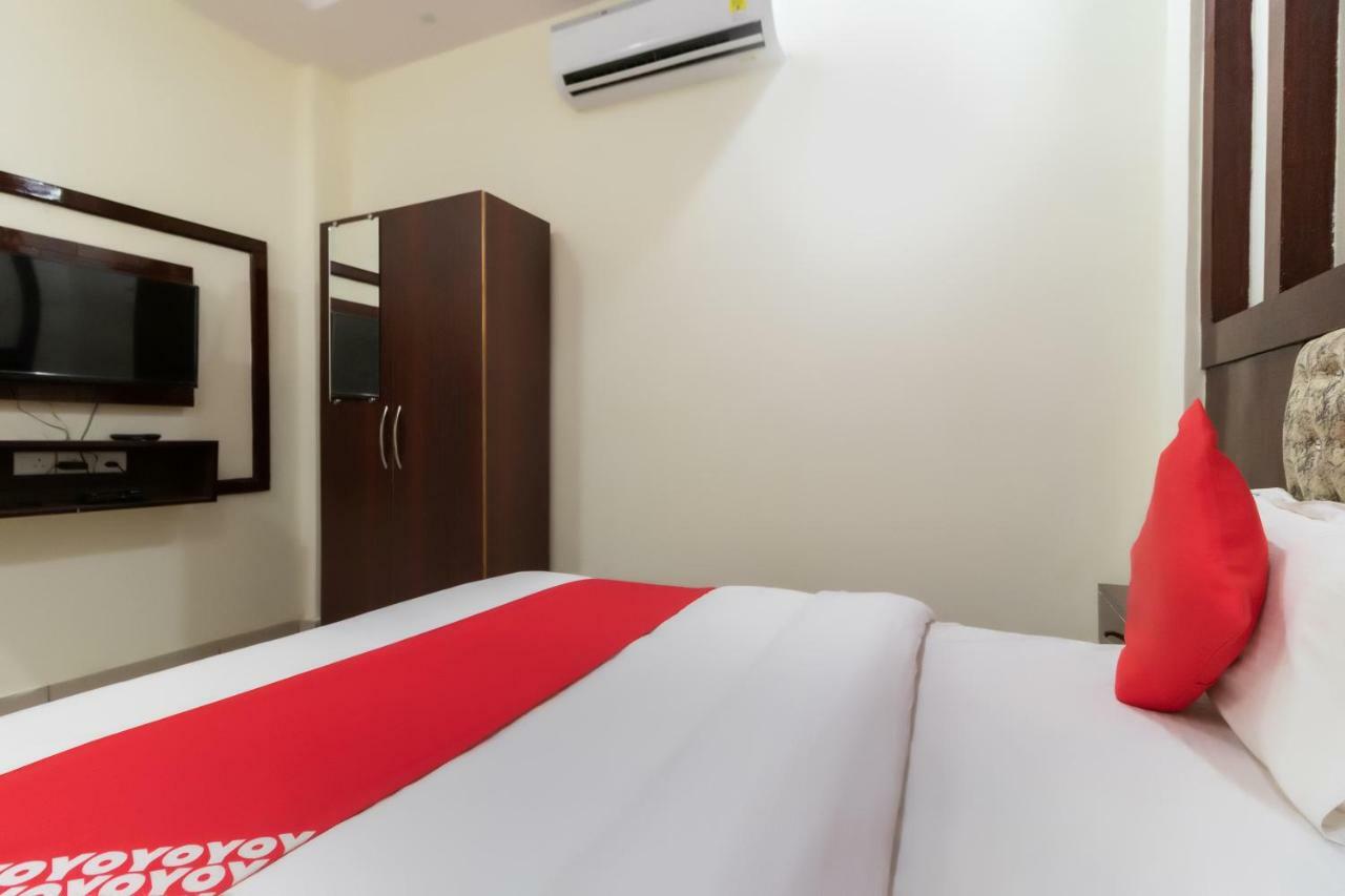 Oyo 48380 Hotel Satkar - Varanasi — Photos 3